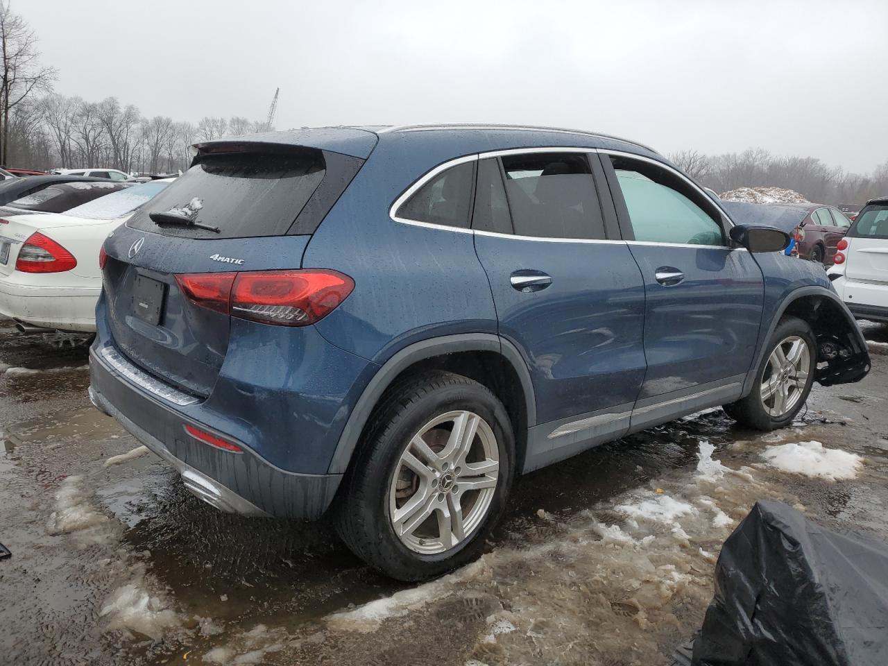 2021 Mercedes-Benz GLA-klasse - Image 3