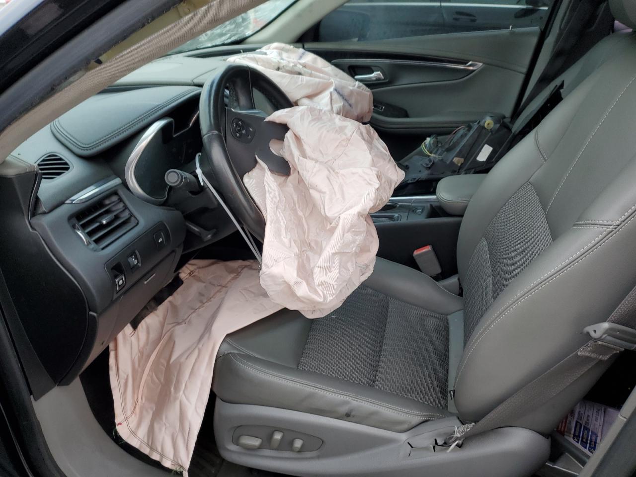 2015 Chevrolet Impala - Image 7
