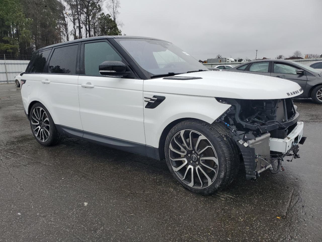 2019 Land Rover Range Rover - Image 4