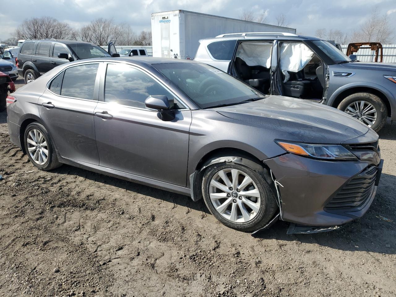 2018 Toyota Camry - Image 4