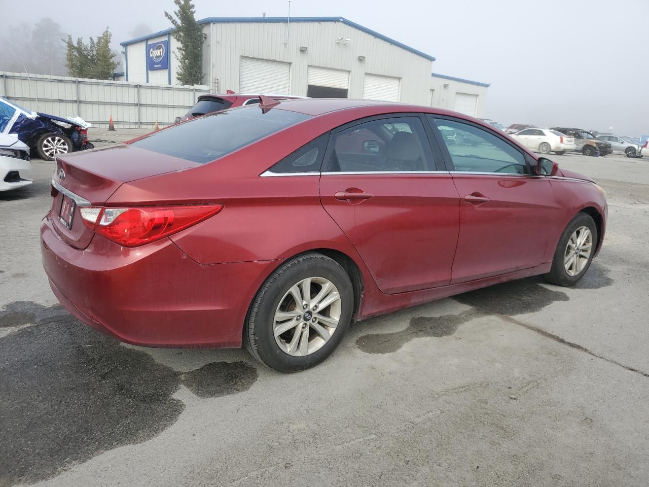 2011 Hyundai Sonata - Image 3