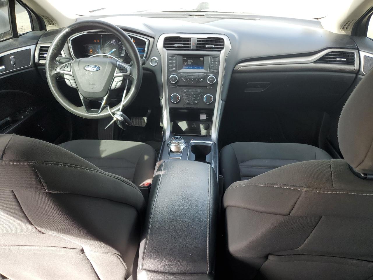 2017 Ford Fusion - Image 8