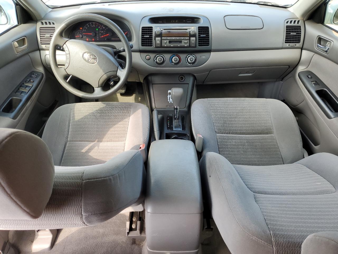 2006 Toyota Camry - Image 8