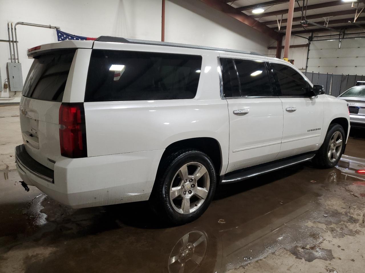 2017 Chevrolet Suburban - Image 3