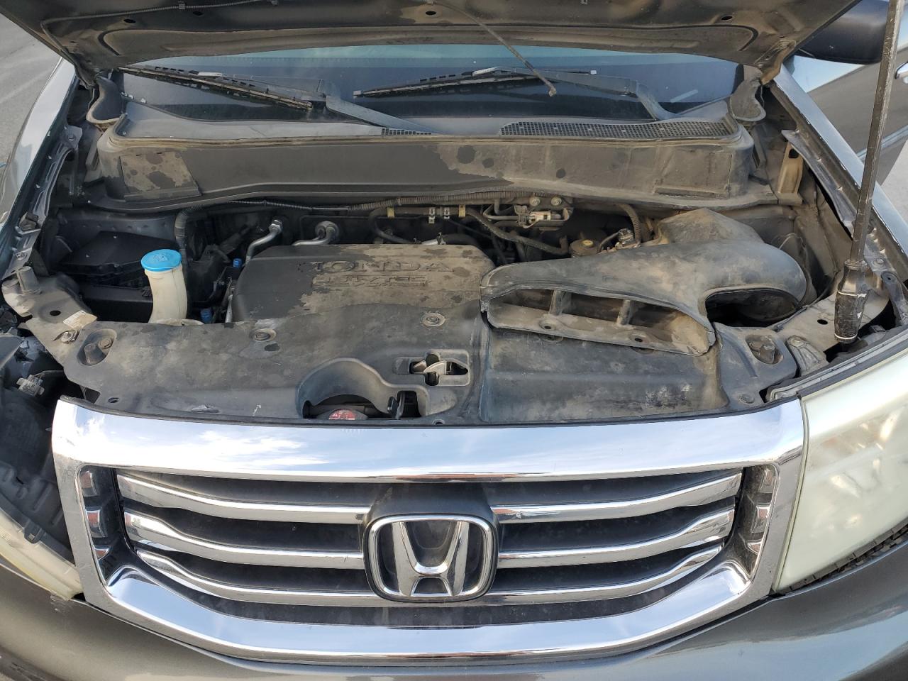 2012 Honda Pilot - Image 12