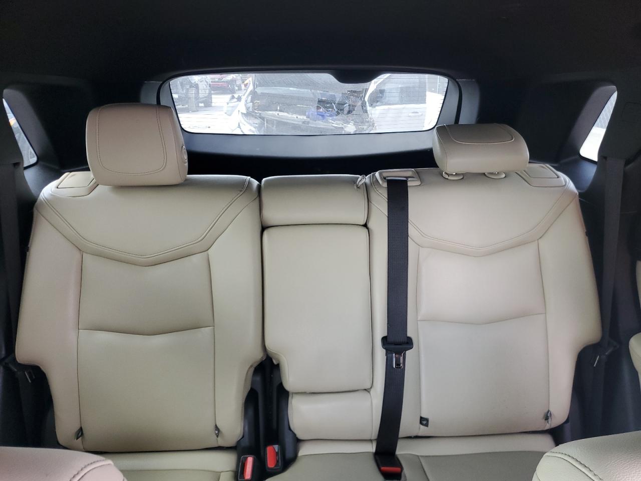 2018 Cadillac XT5 - Image 10