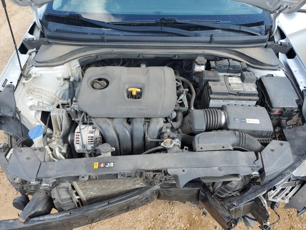 2019 Hyundai Elantra - Image 11