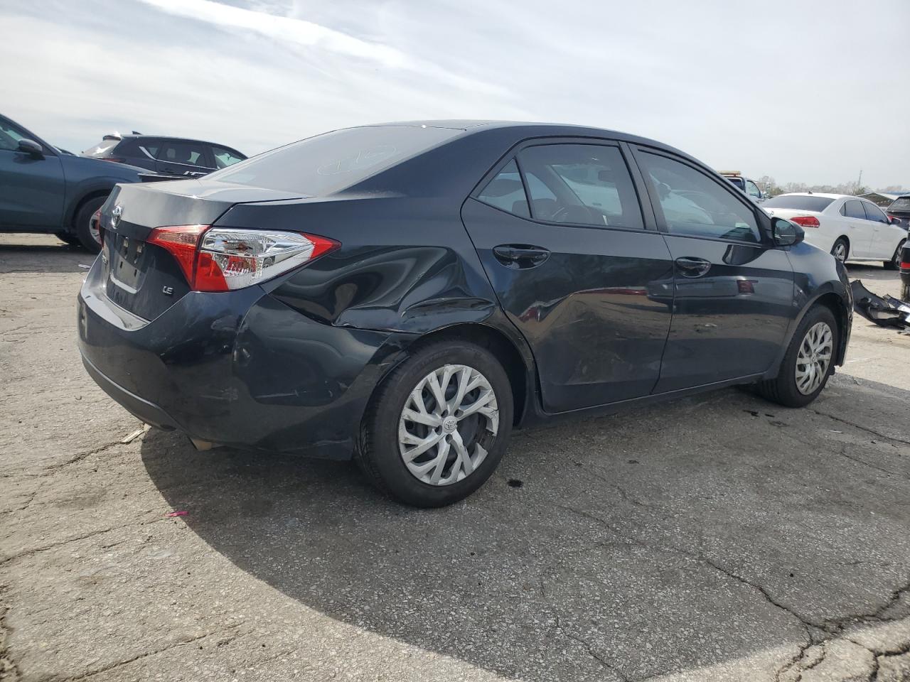 2017 Toyota Corolla - Image 3