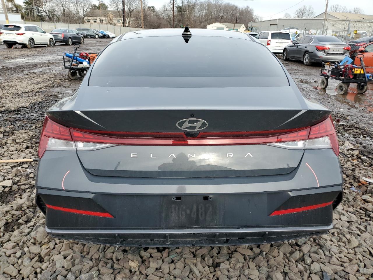 2024 Hyundai Elantra - Image 6
