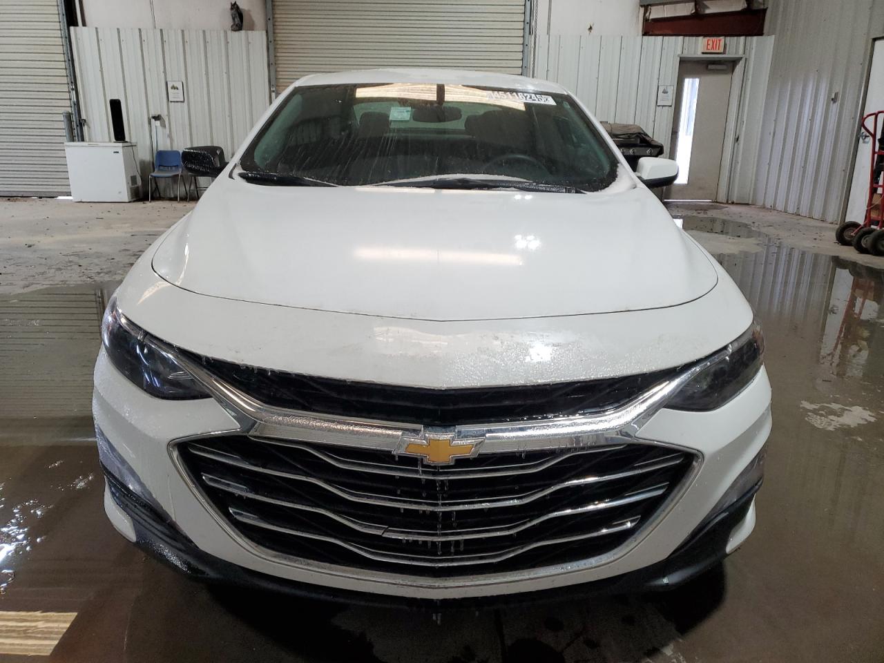 2023 Chevrolet Malibu - Image 5