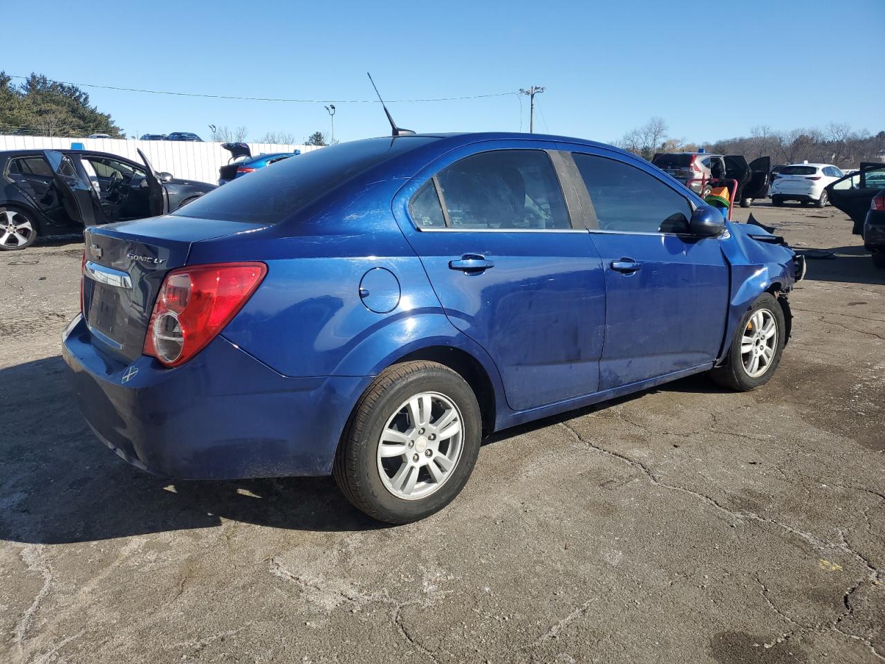 2013 Chevrolet Sonic - Image 3