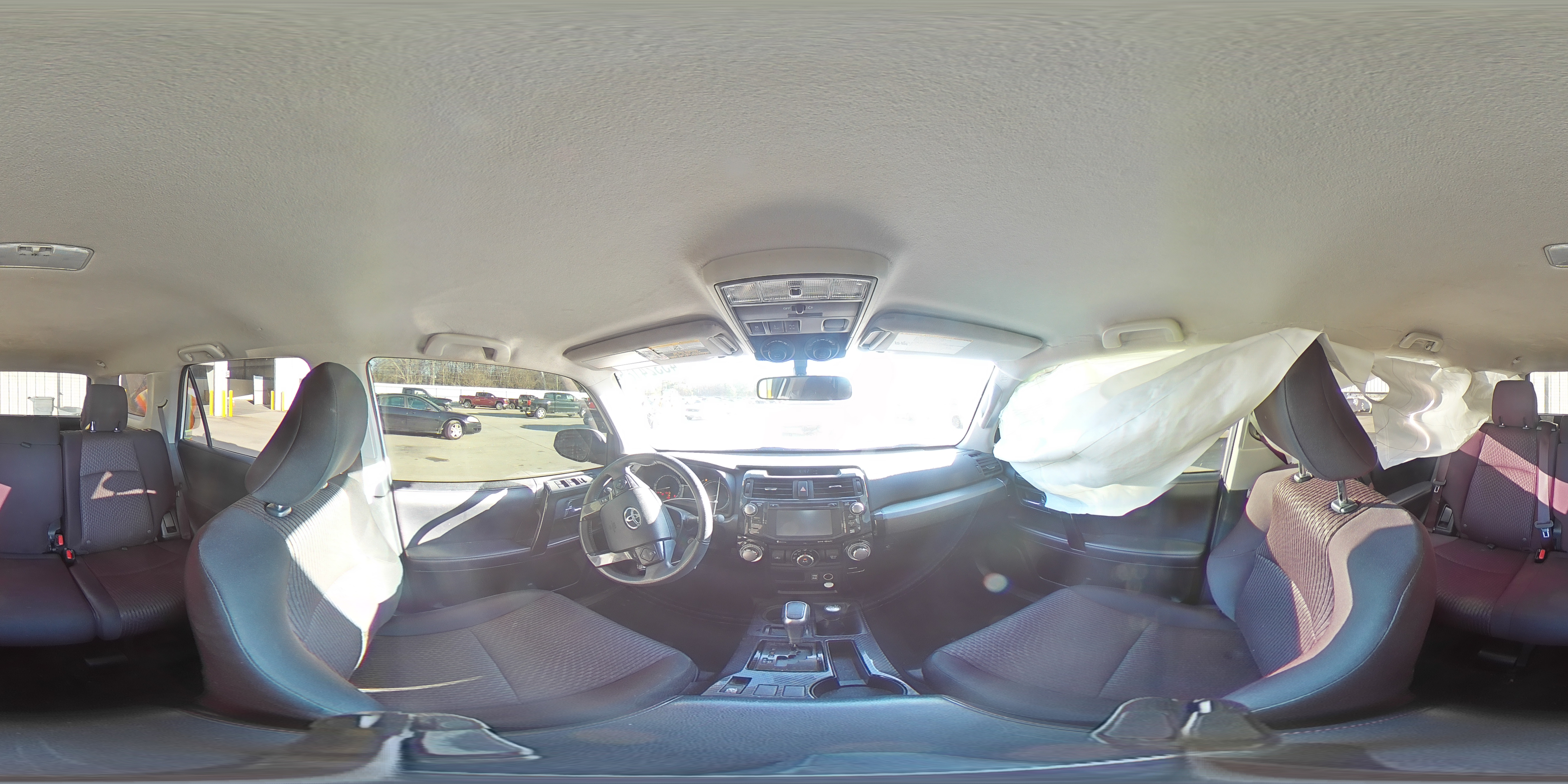 2018 Toyota 4Runner - Image 12