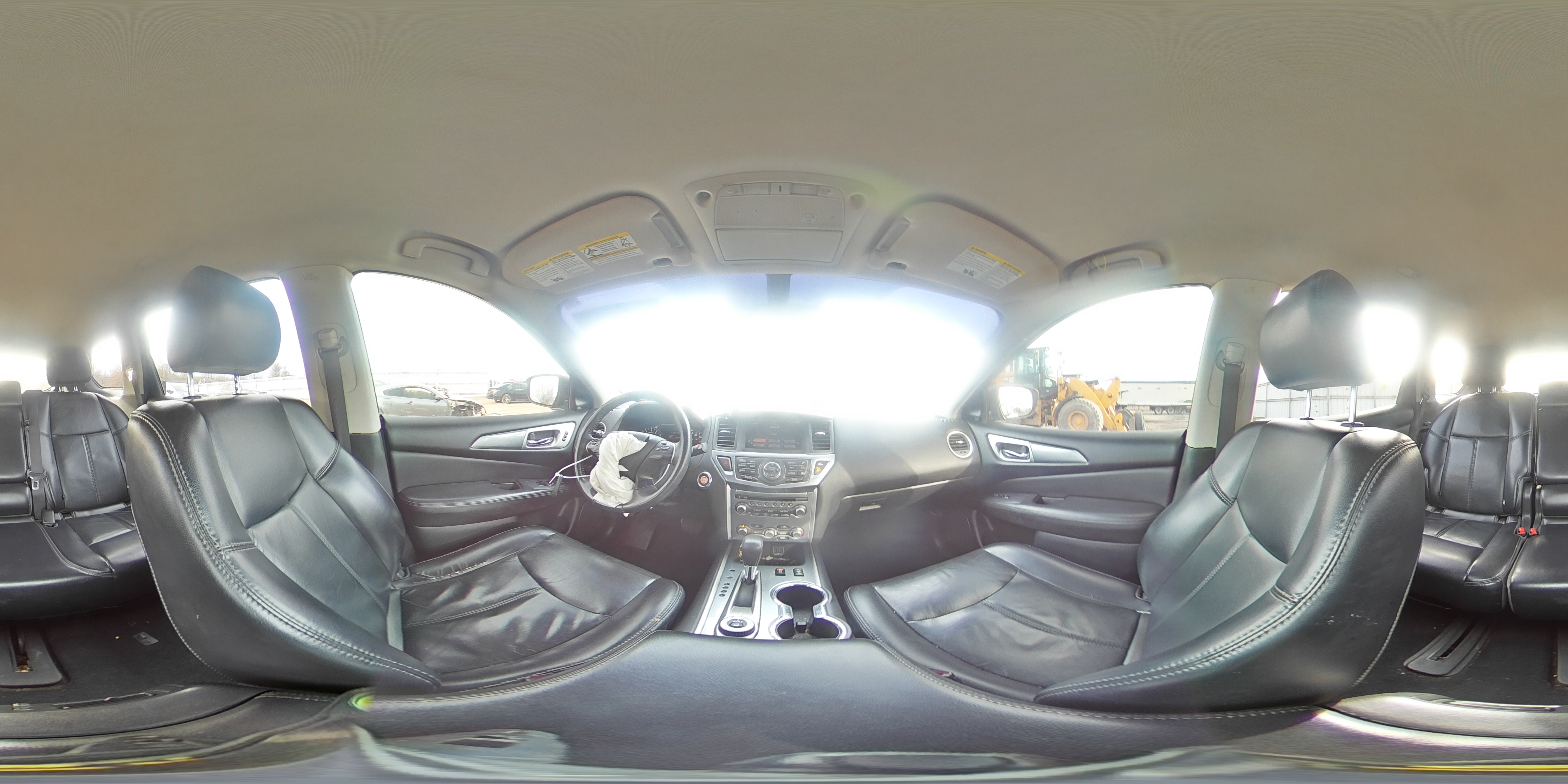 2018 Nissan Pathfinder - Image 14
