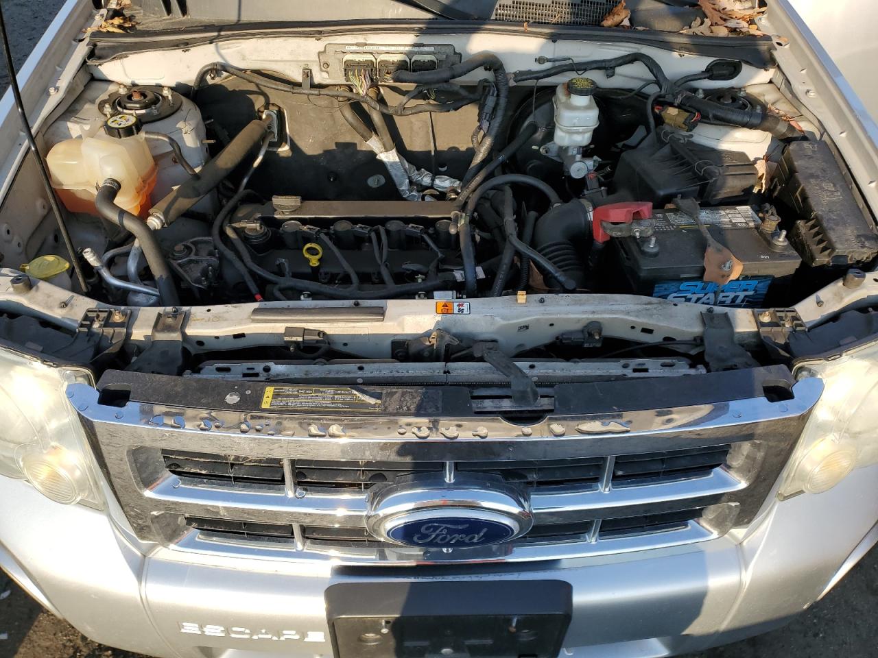 2010 Ford Escape - Image 11