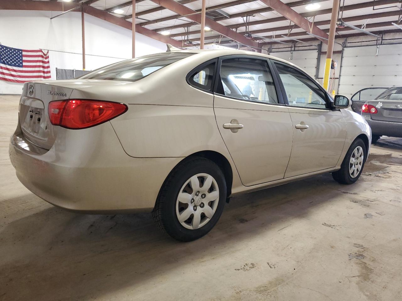2009 Hyundai Elantra - Image 3