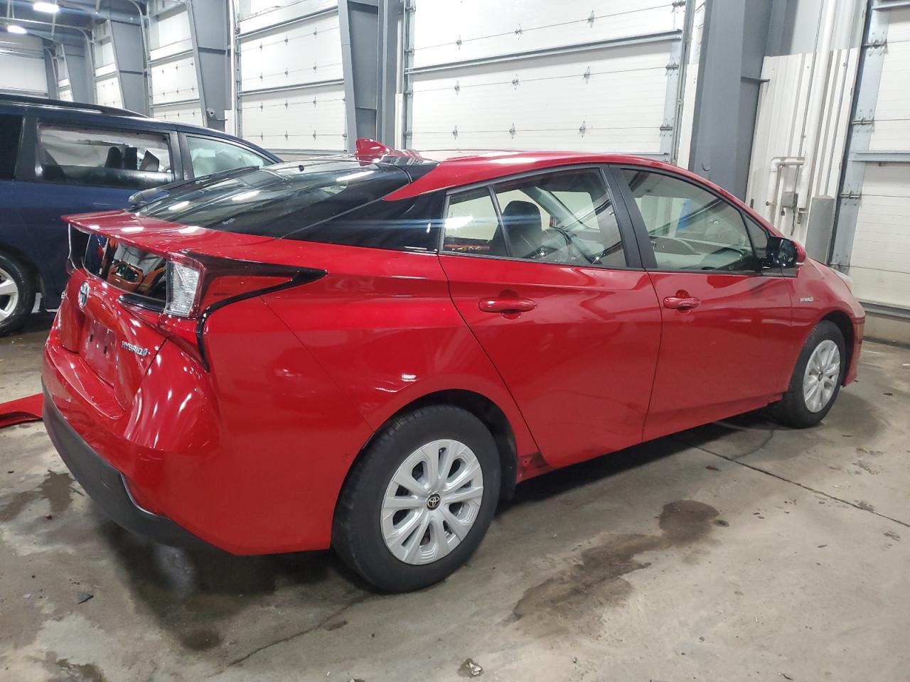 2019 Toyota Prius - Image 3