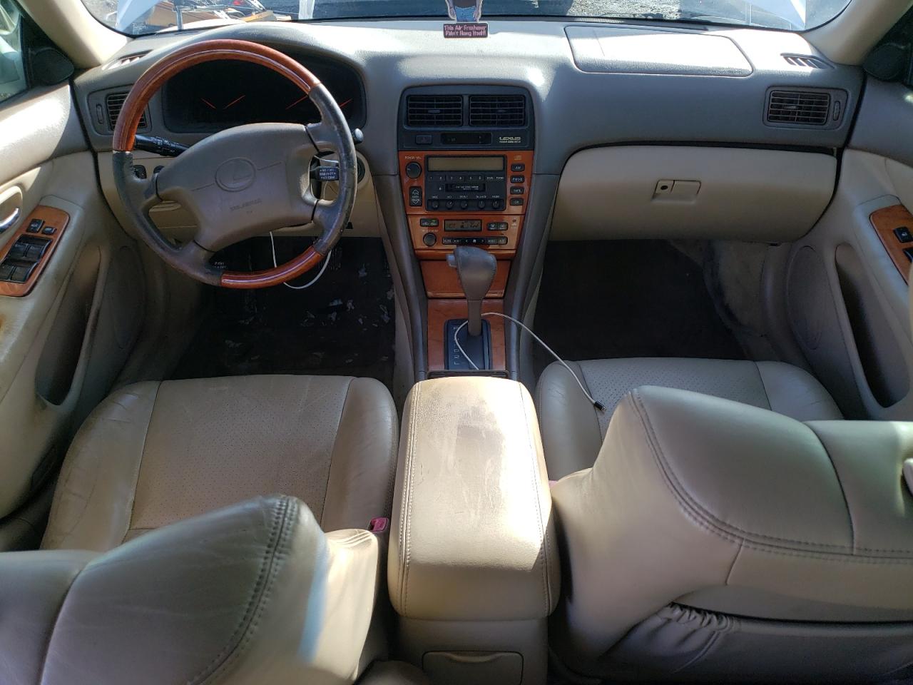 2001 Lexus ES - Image 8
