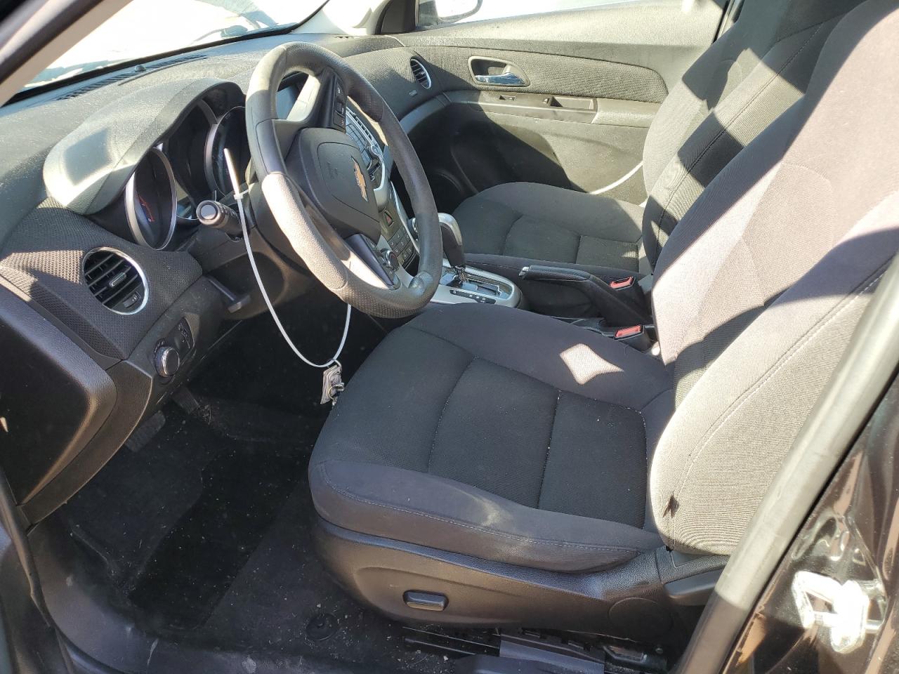 2015 Chevrolet Cruze - Image 7