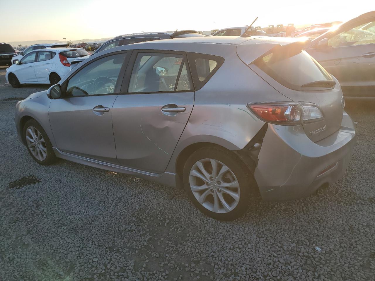 2011 Mazda 3 - Image 2