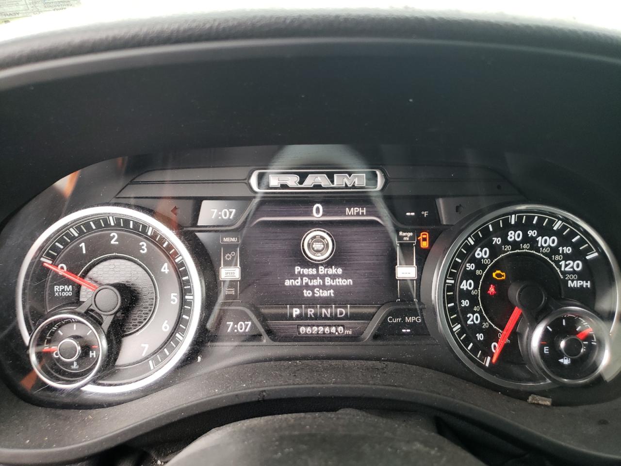 2021 RAM 1500 - Image 9