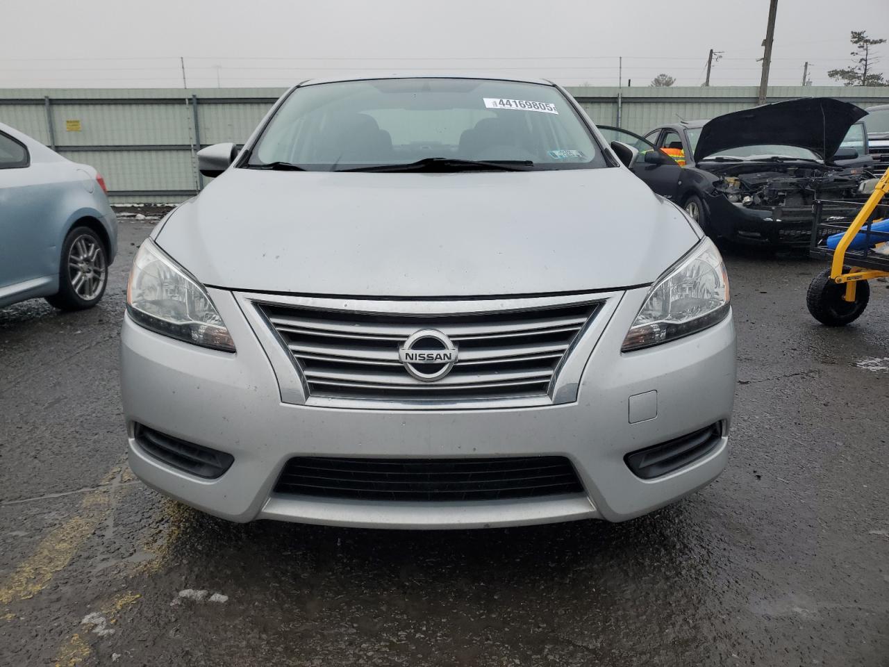 2014 Nissan Sentra - Image 5
