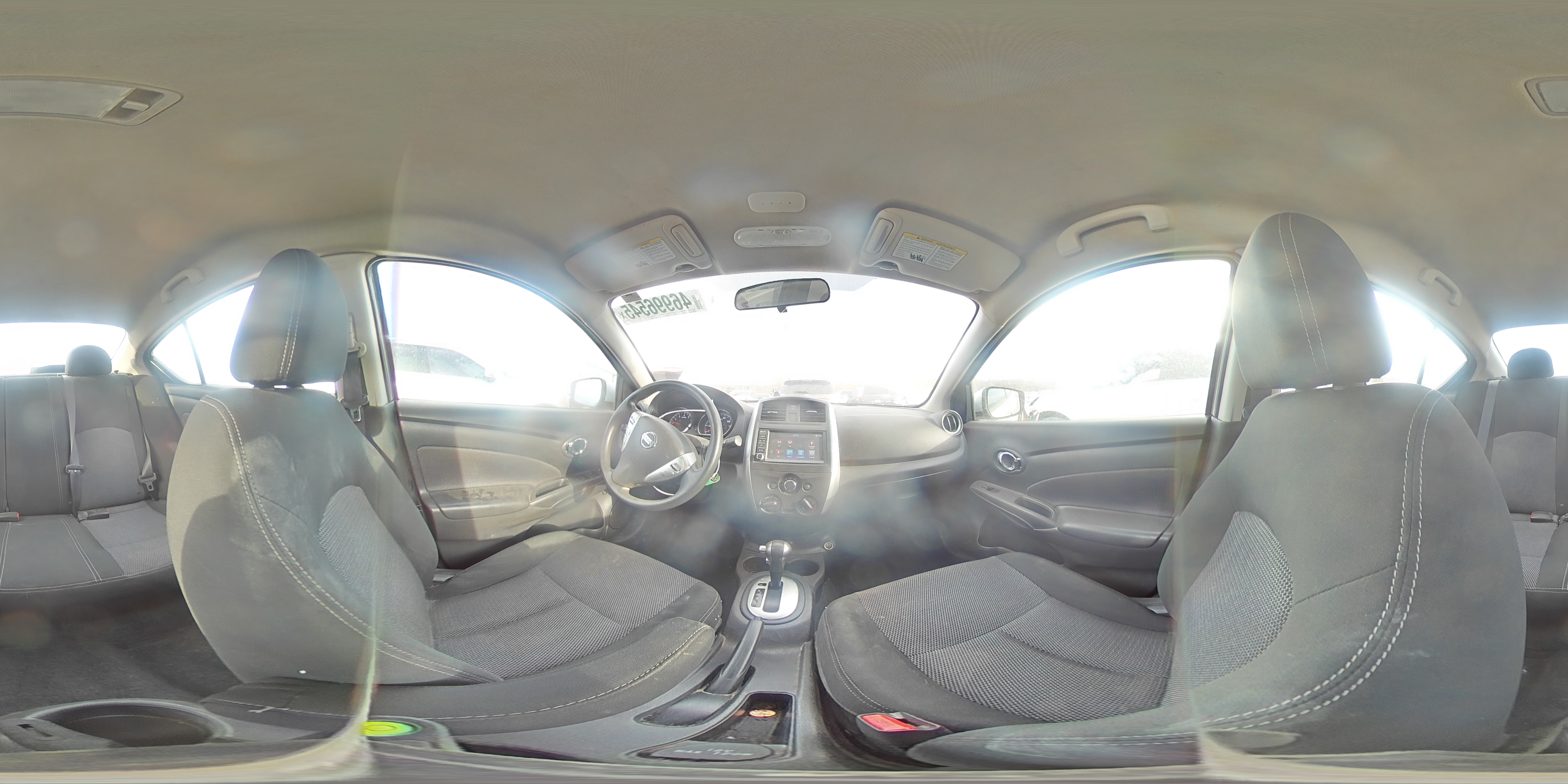 2019 Nissan Versa - Image 14