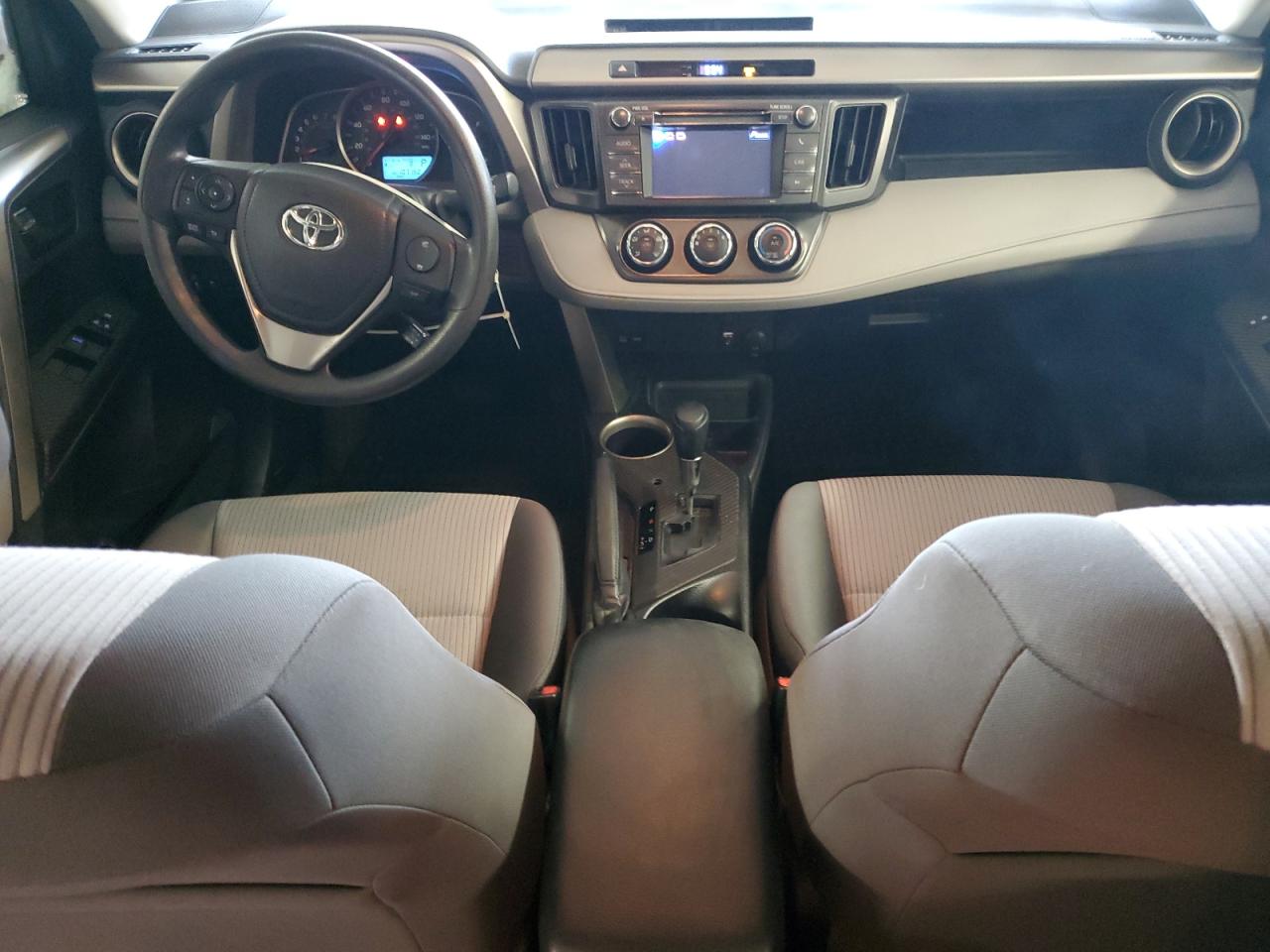 2013 Toyota RAV 4 - Image 8