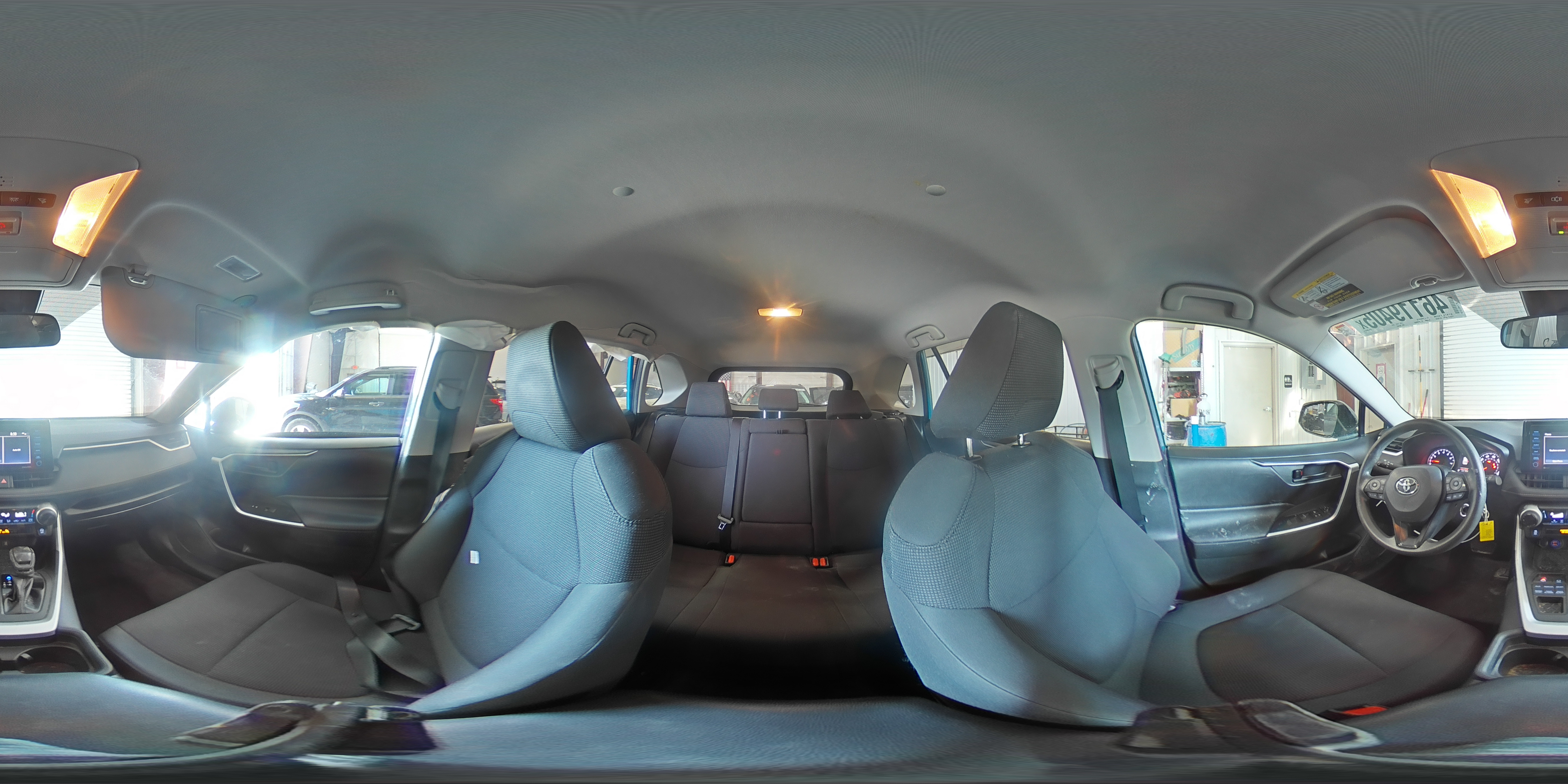 2020 Toyota RAV 4 - Image 14