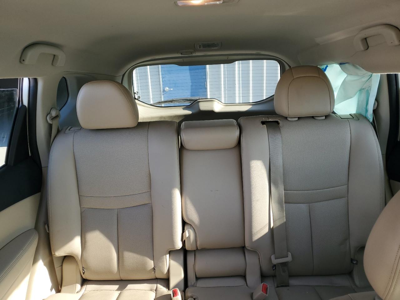 5N1AT2MT5JC763008 NISSAN ROGUE 2018