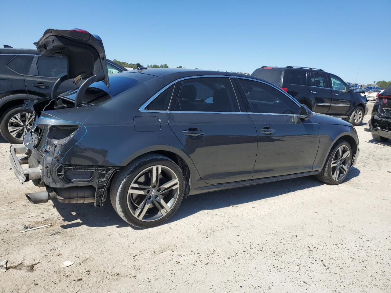 2017 Audi A4 - Image 3