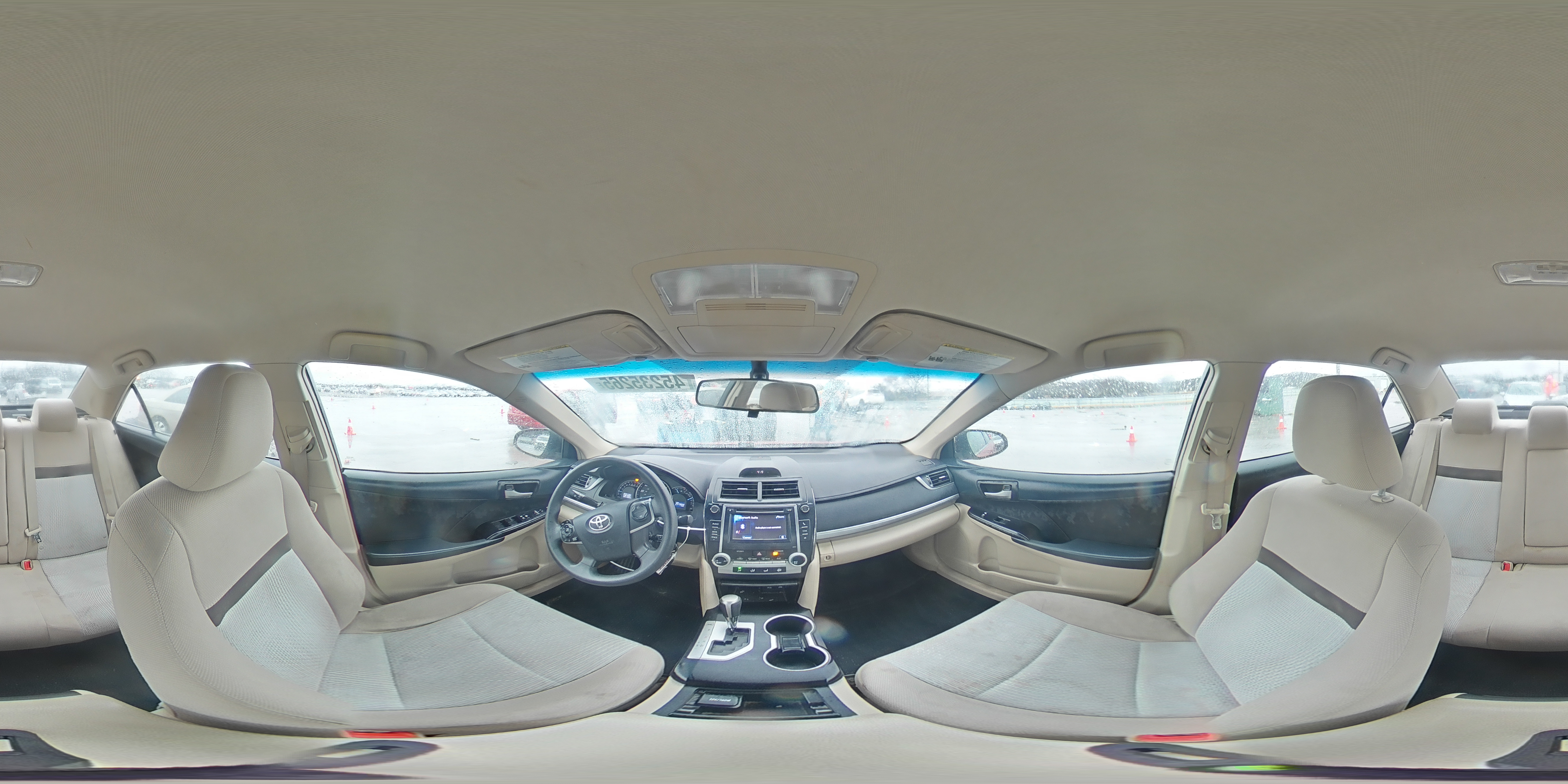 2012 Toyota Camry - Image 14