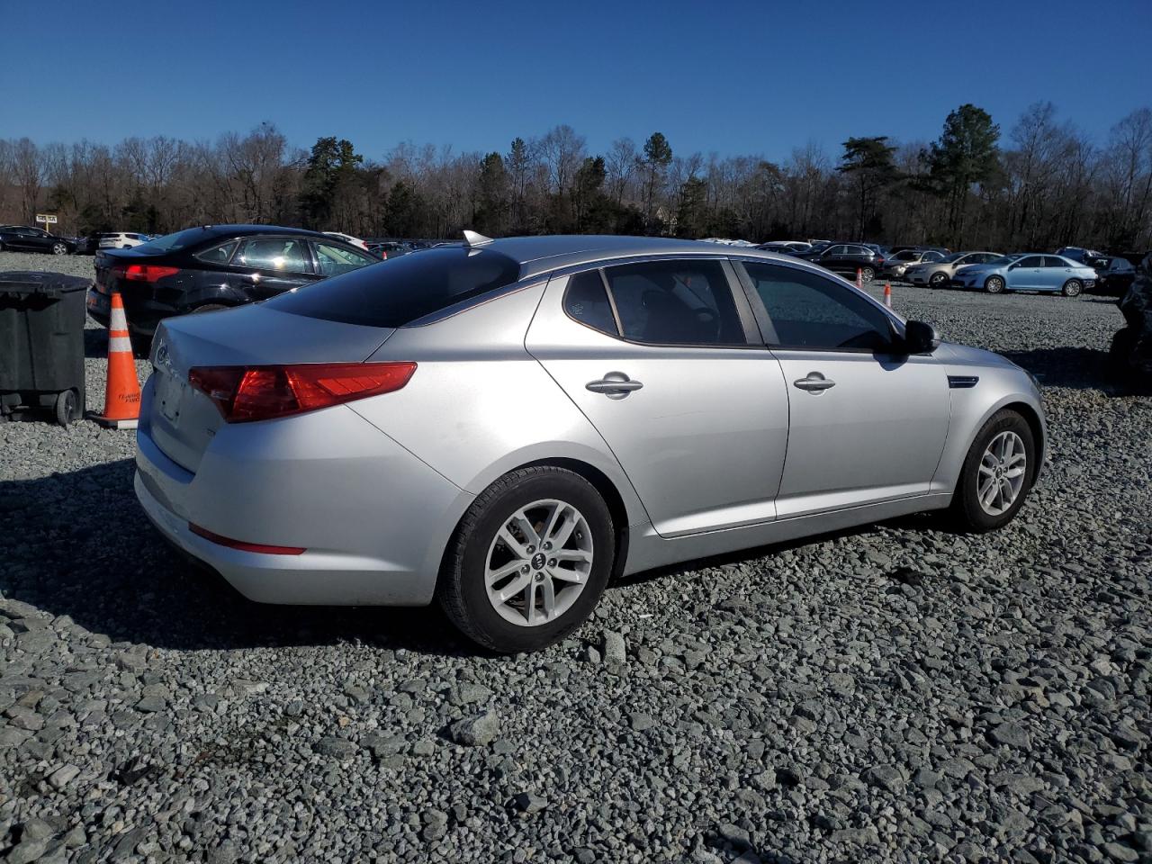 2011 Kia Optima - Image 3
