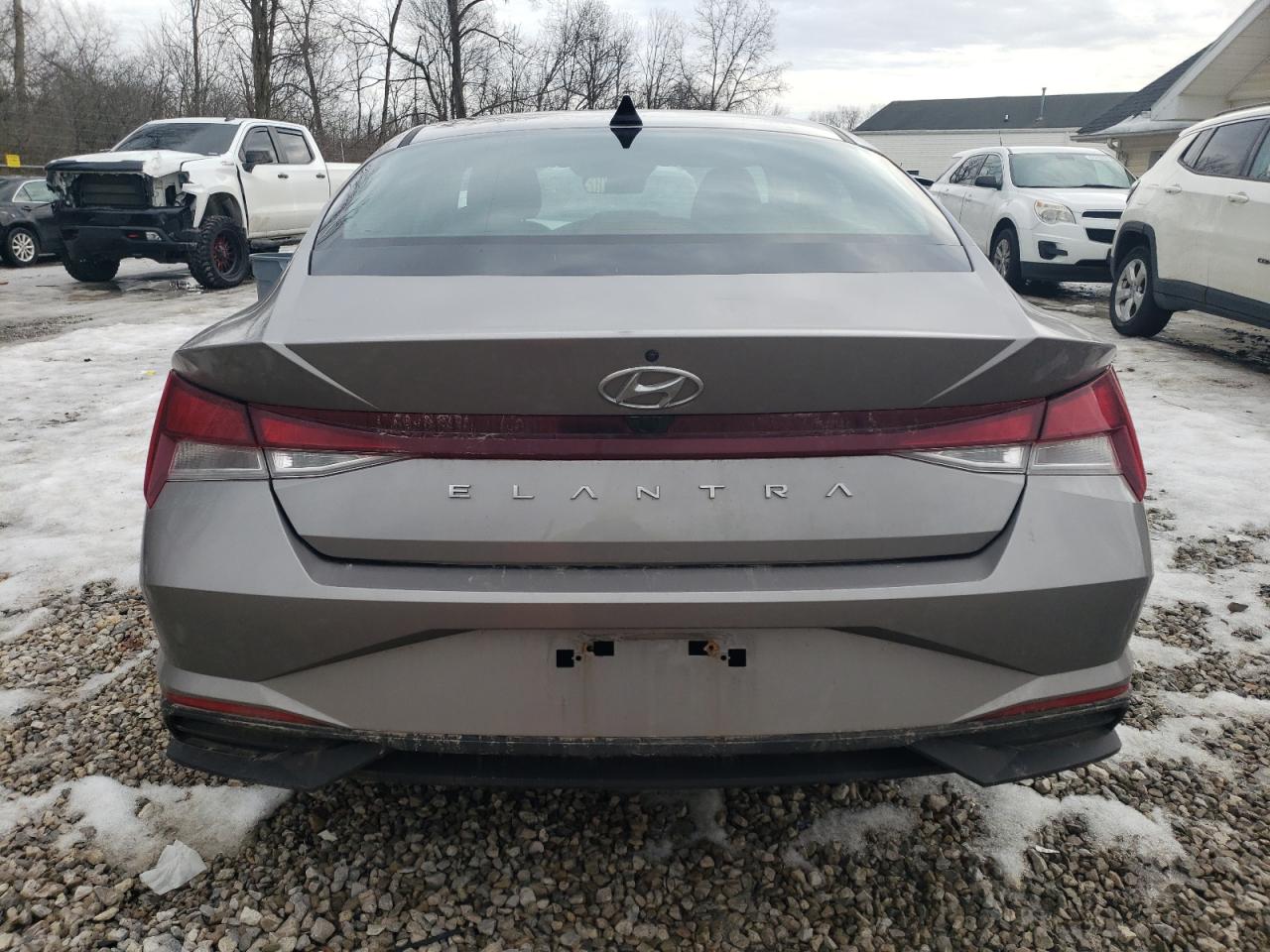2021 Hyundai Elantra - Image 6