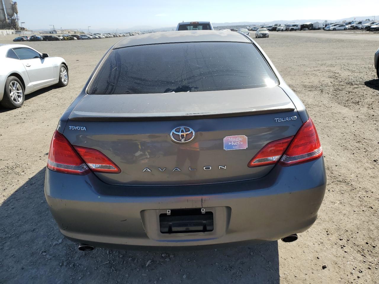 2006 Toyota Avalon - Image 6