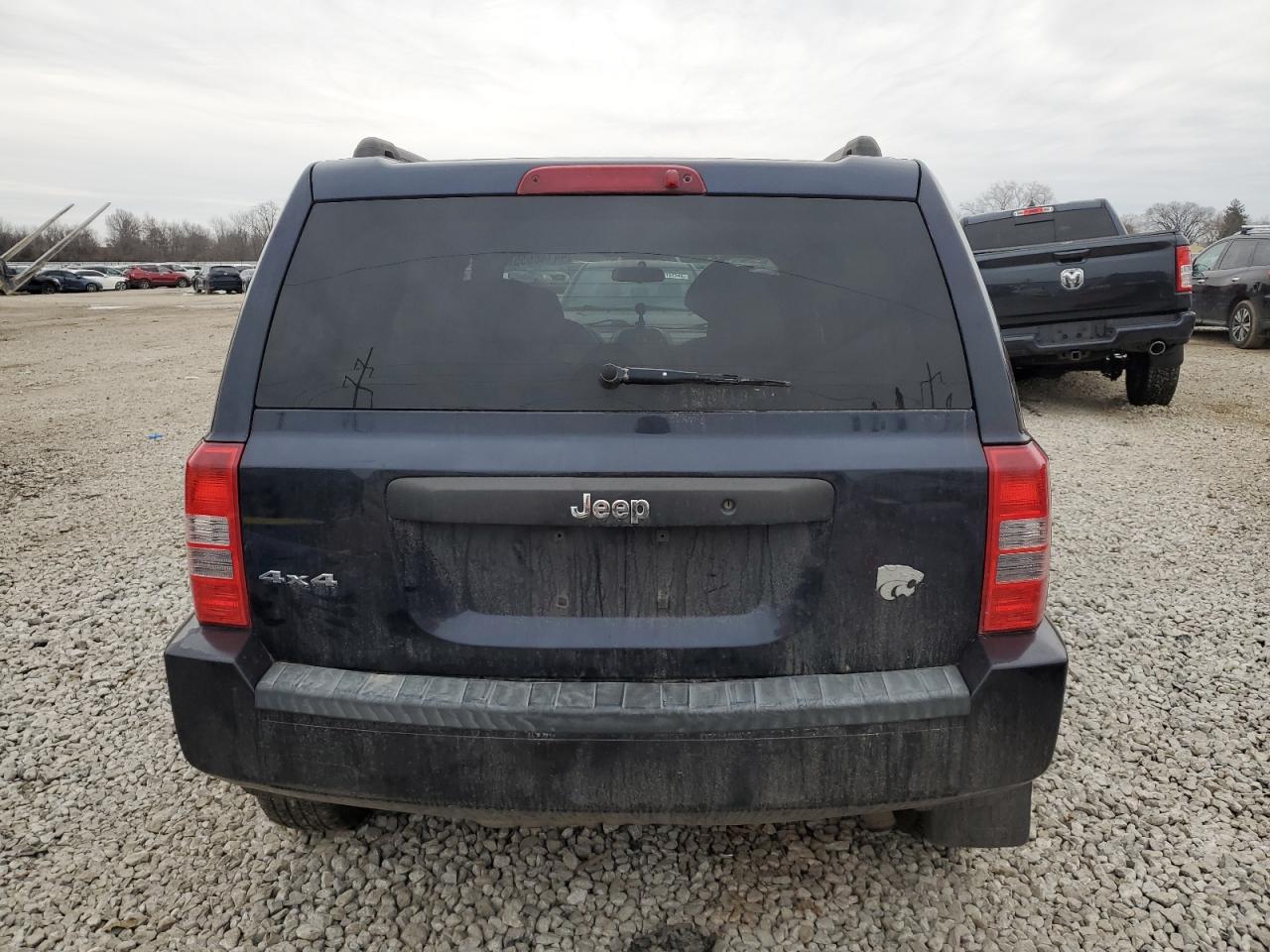 2010 Jeep Liberty (Patriot) - Image 6