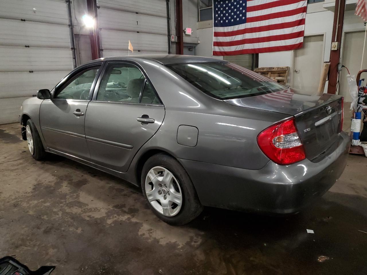 2004 Toyota Camry - Image 2