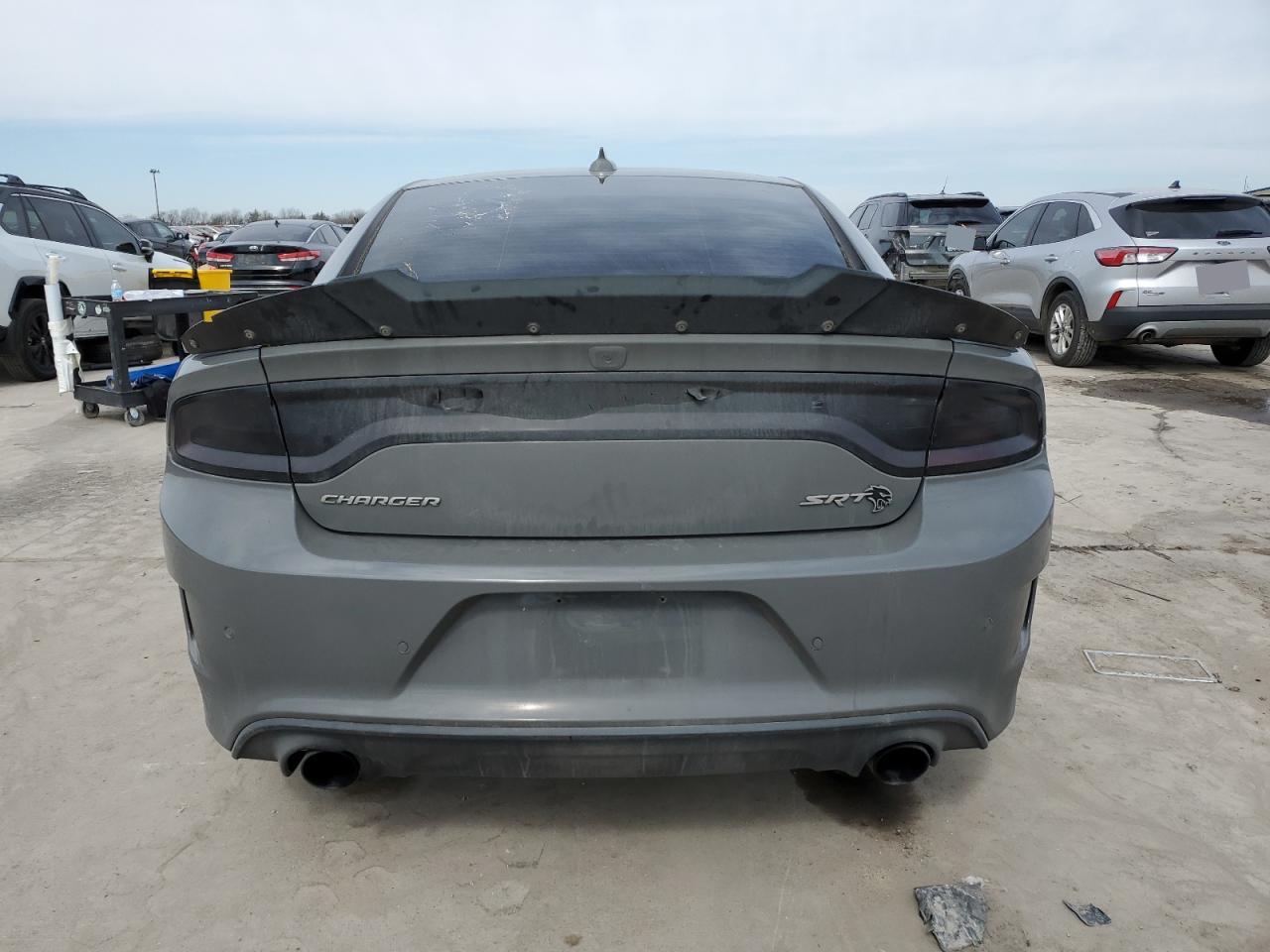 2018 Dodge Charger - Image 6