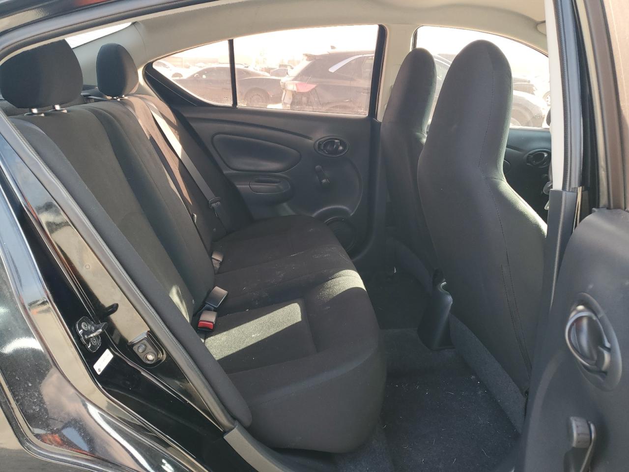 2014 Nissan Versa - Image 10