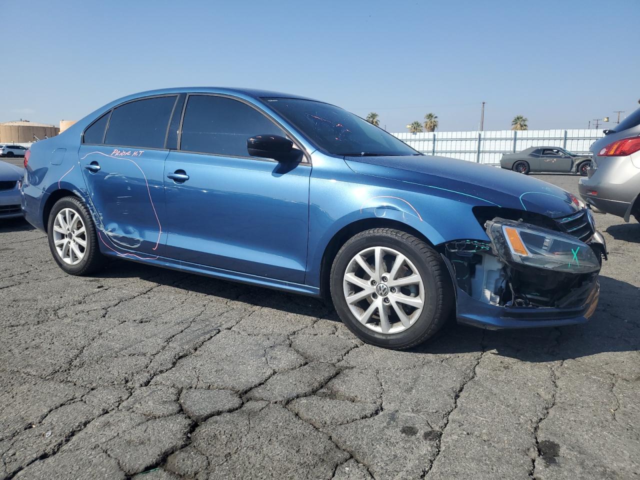 2015 Volkswagen Jetta - Image 4