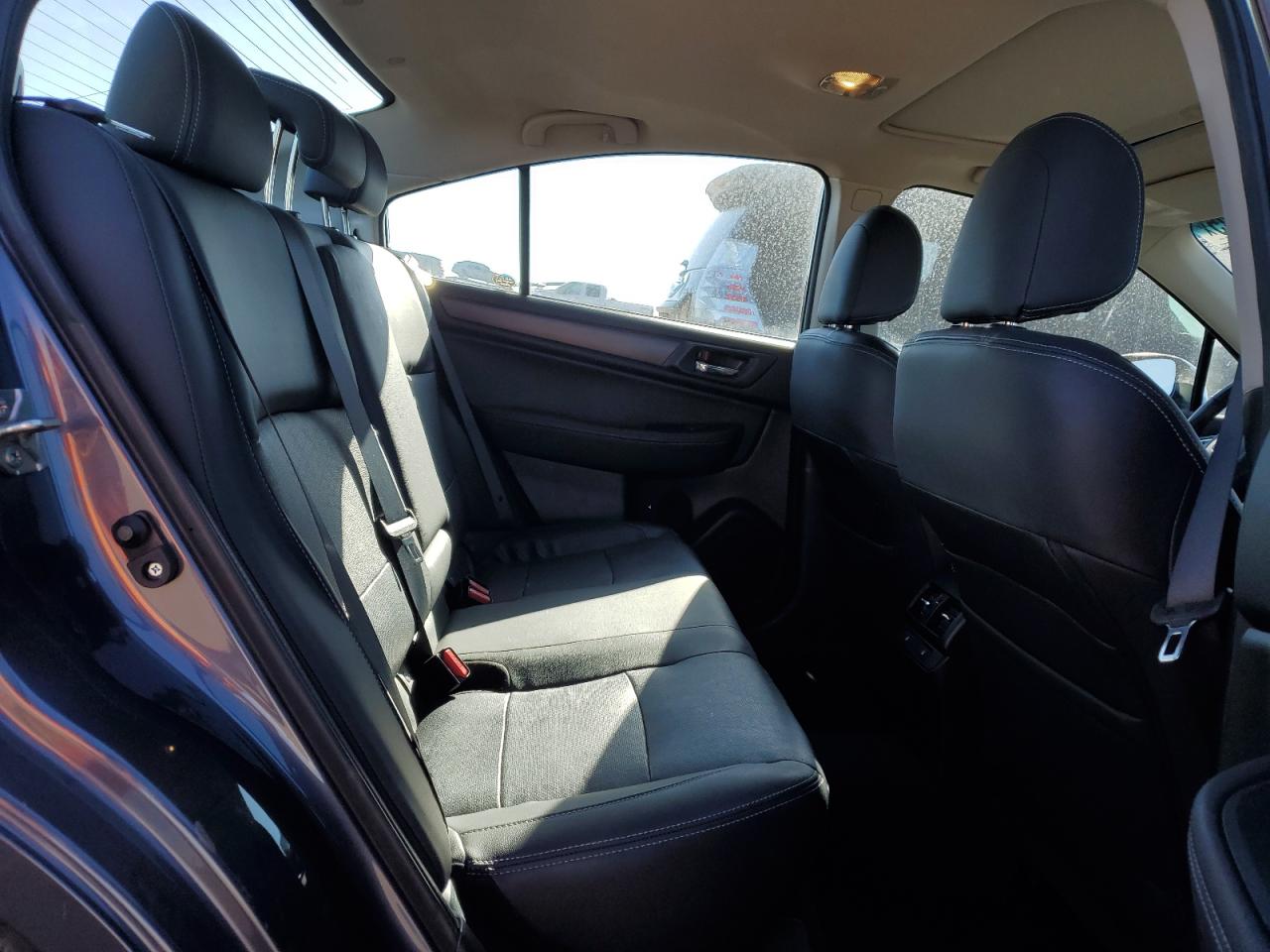 2016 Subaru Legacy - Image 10