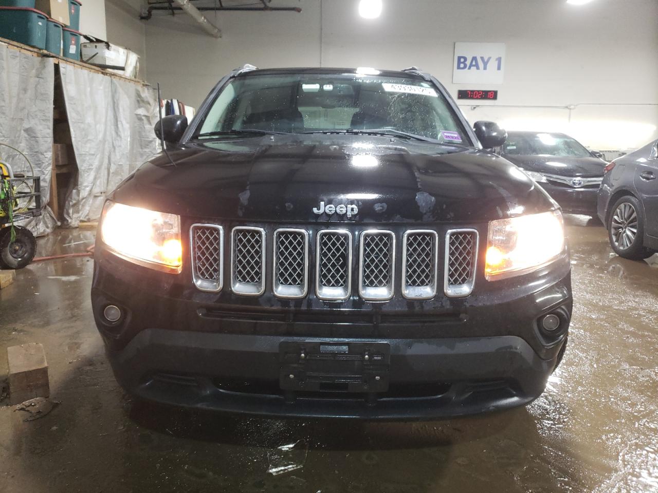 2017 Jeep Compass - Image 5
