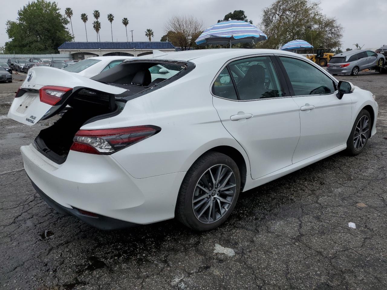 2022 Toyota Camry - Image 3