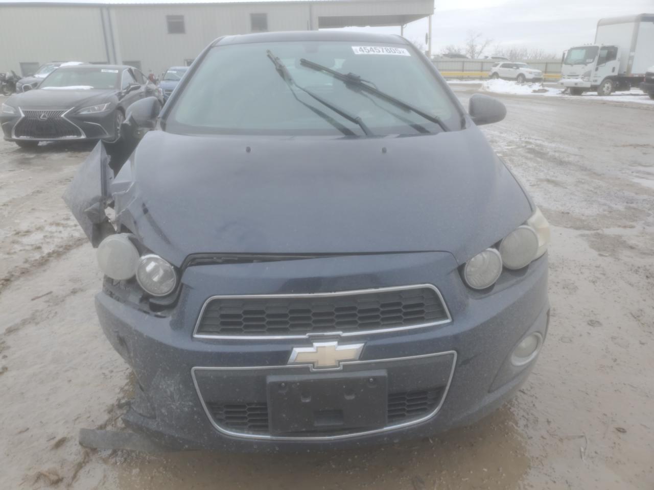 2016 Chevrolet Sonic - Image 5