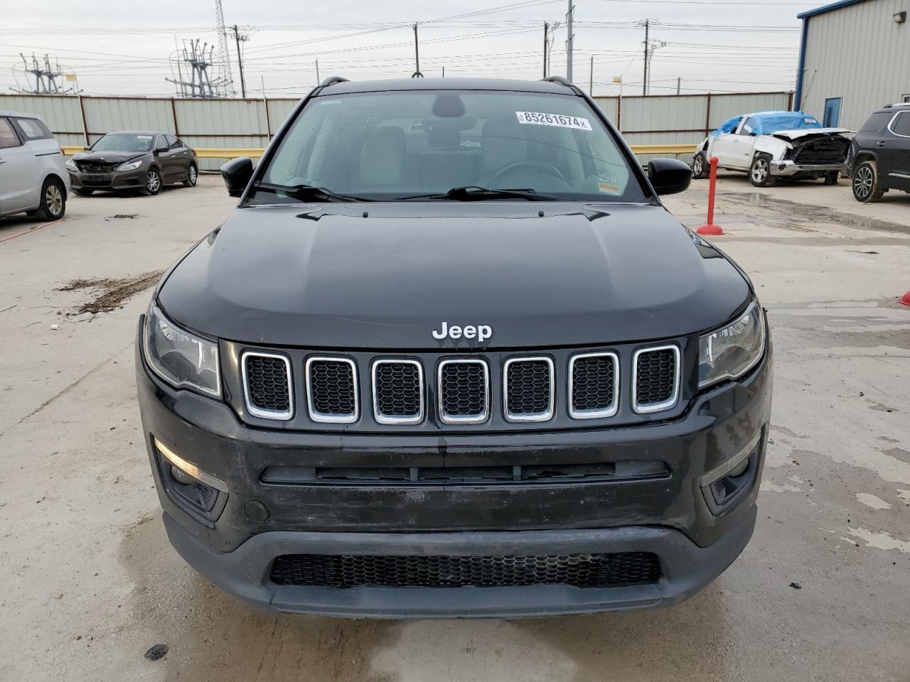 2017 Jeep Compass - Image 5