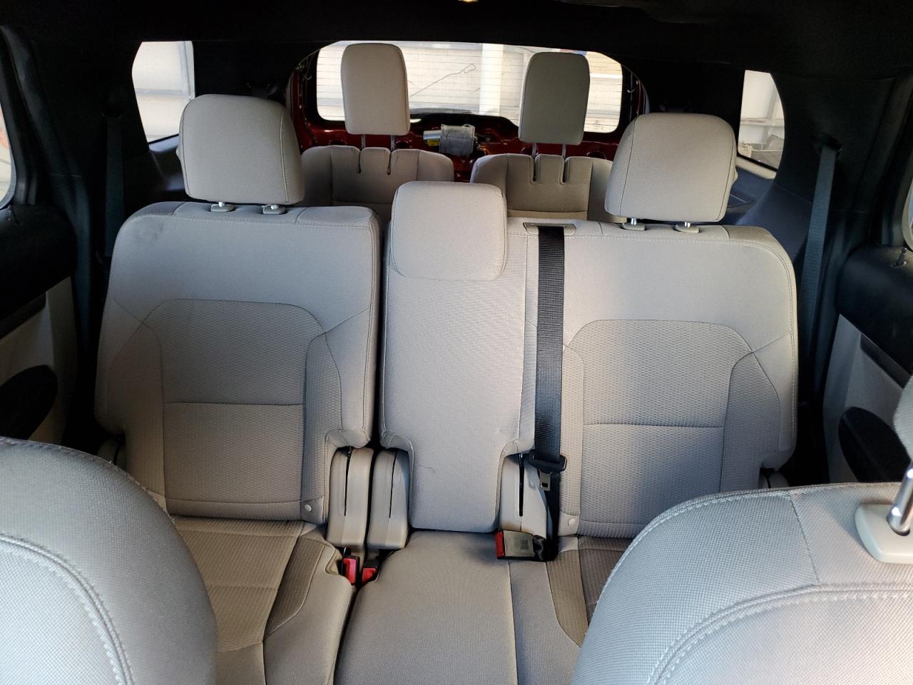2019 Ford Explorer - Image 10