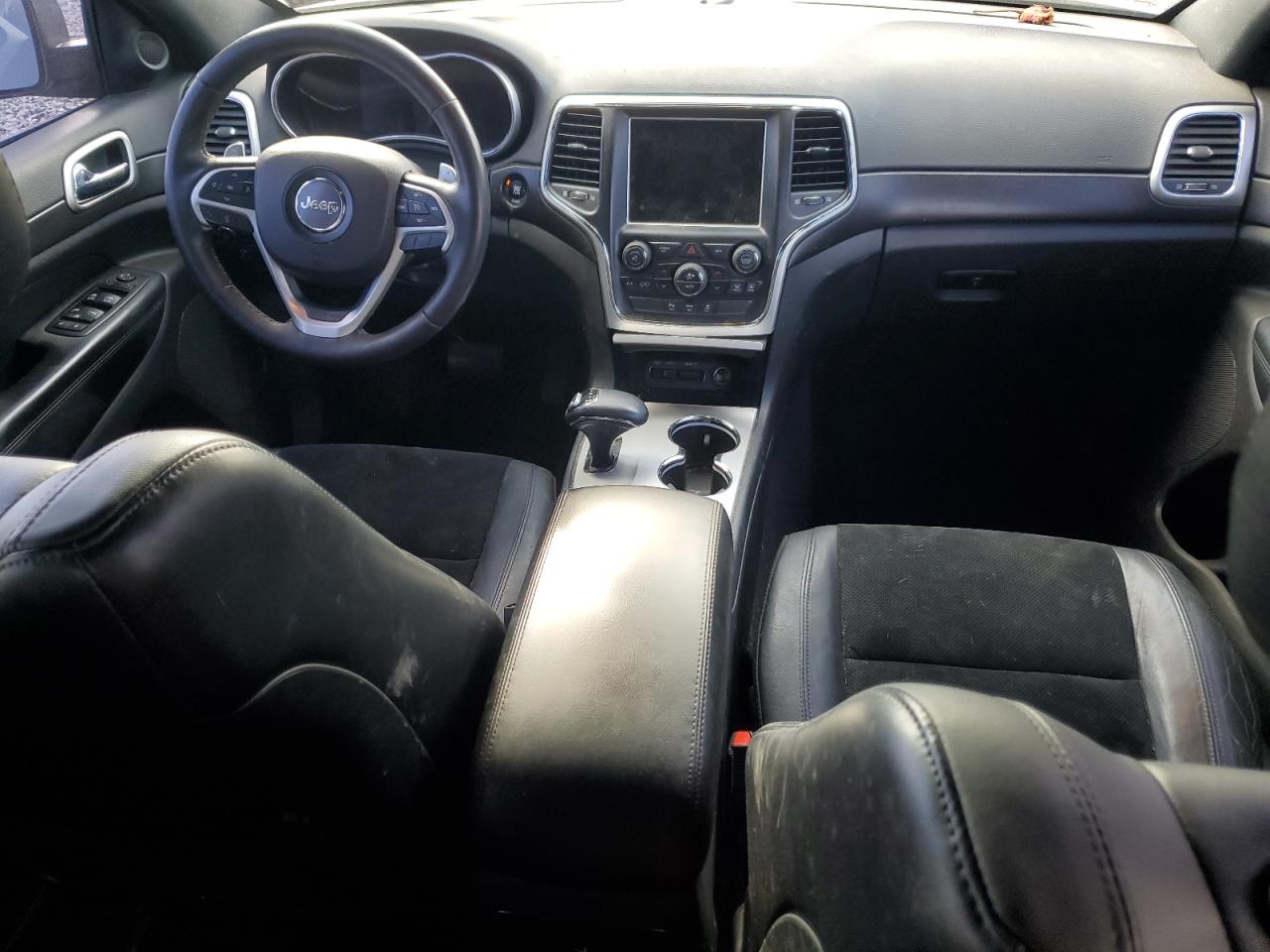 2015 Jeep Grand Cherokee - Image 8