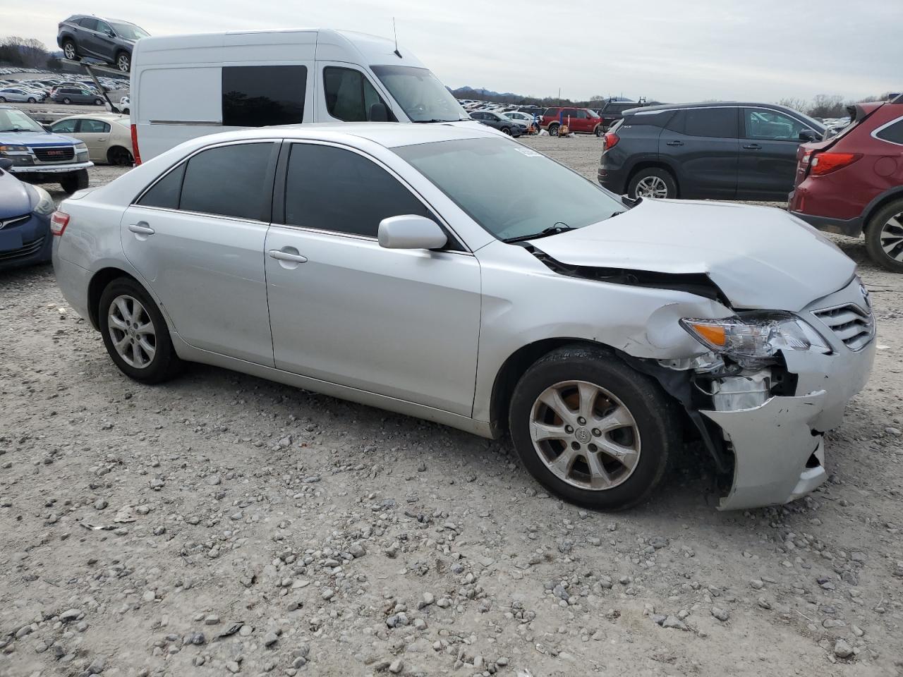 2011 Toyota Camry - Image 4