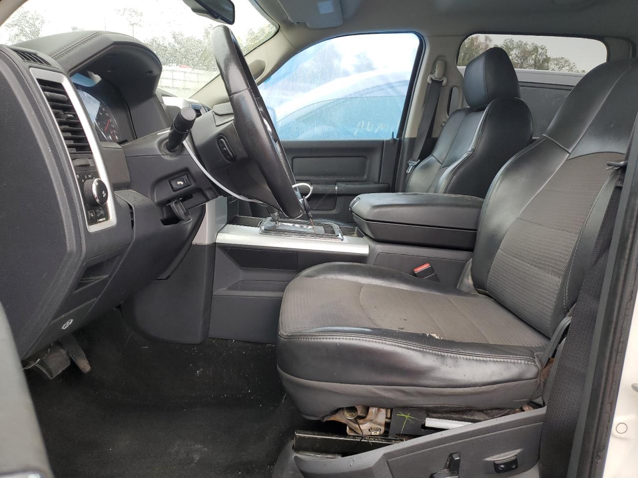 2009 Dodge RAM - Image 7