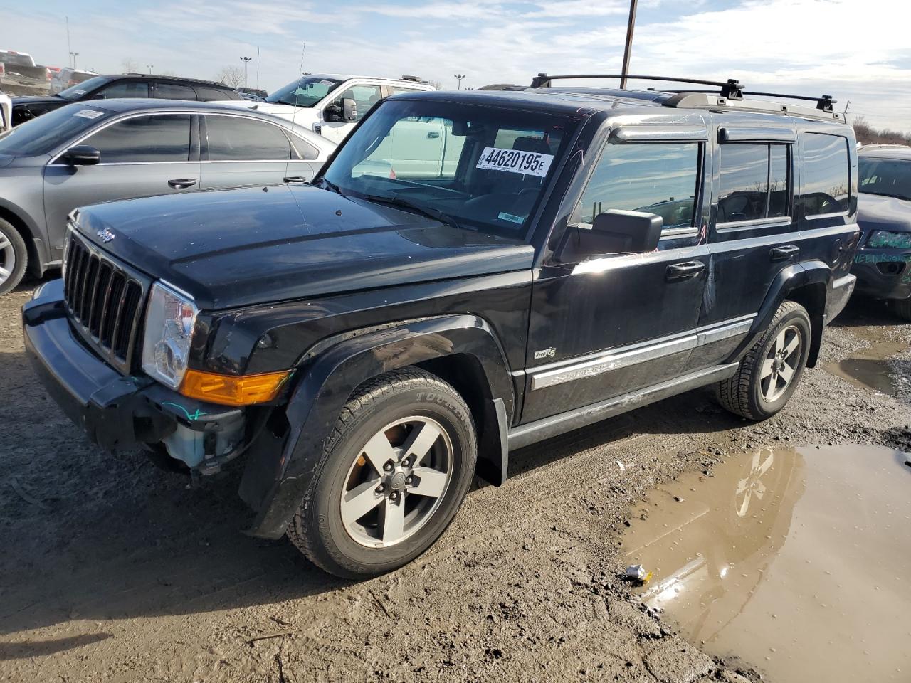 2006 Jeep Commander for Sale in Indianapolis, IN - Front End