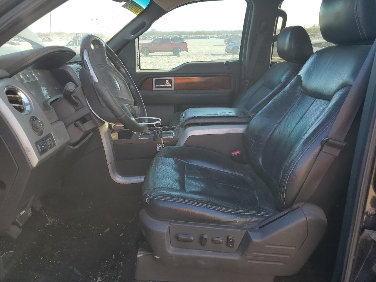 2010 Ford F-150 - Image 7